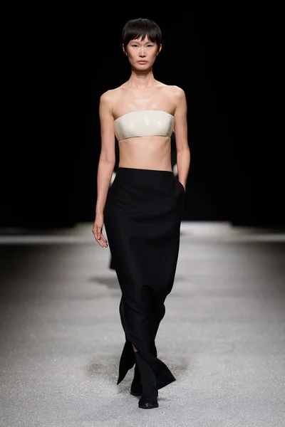 Look 21